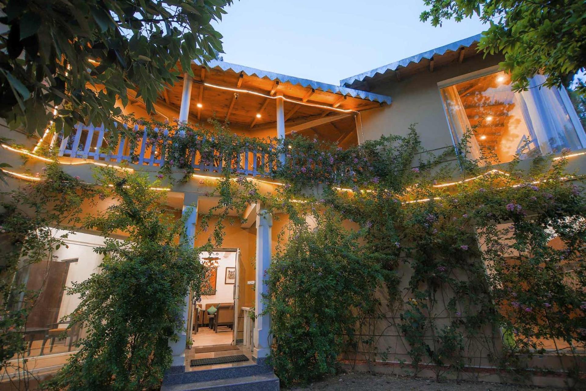 Mistletoe House By Veo - Part Of Stayvista Bhīm Tāl Exteriér fotografie